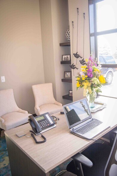 More Photos Of 616 S Post Rd, Midwest City Medical For Sale