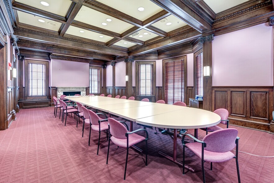 More Photos Of 2040 S St NW, Washington Office For Sale