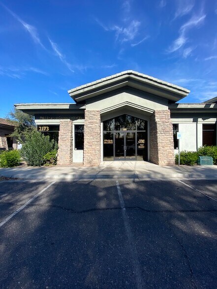 More Photos Of 2173 E Warner Rd, Tempe Medical For Lease