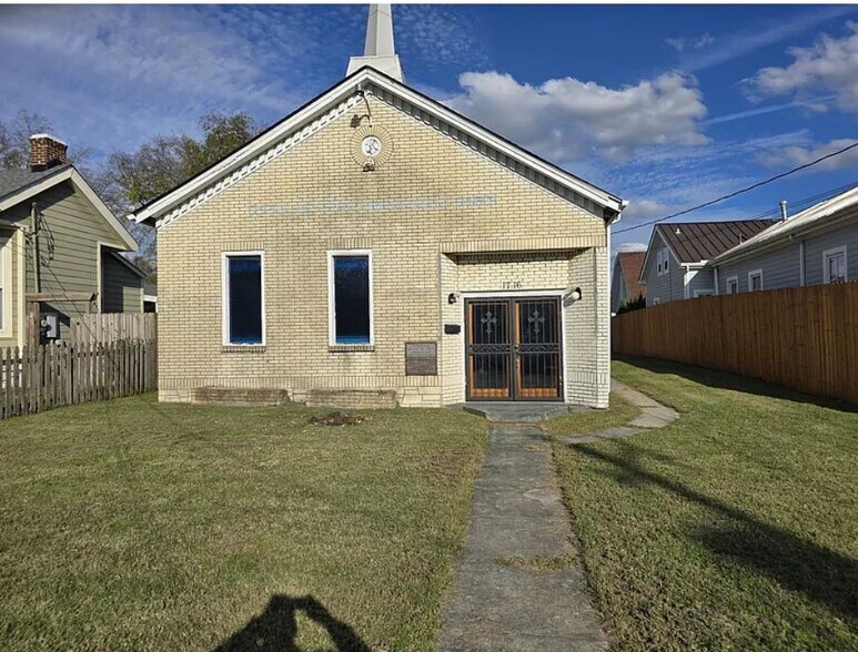More Photos Of 1716 5th Ave N, Nashville Religious Facility For Lease