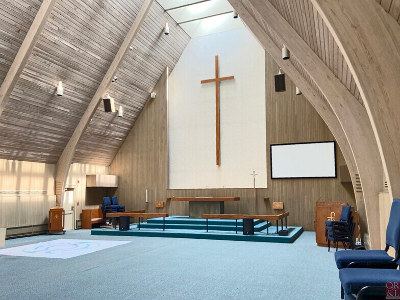 More Photos Of 7 Wescott Rd, Simsbury Religious Facility For Sale