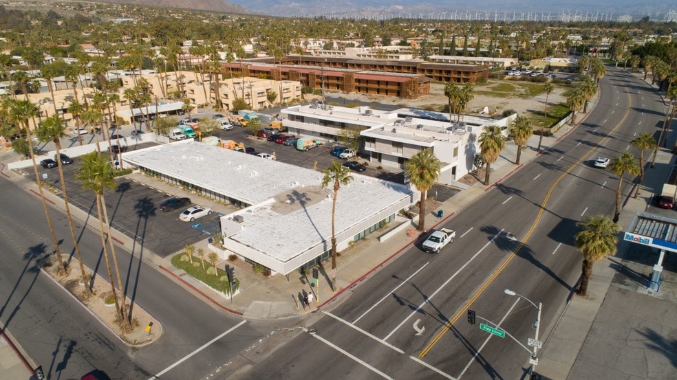 More Photos Of 1701 N Palm Canyon Dr, Palm Springs Office For Lease