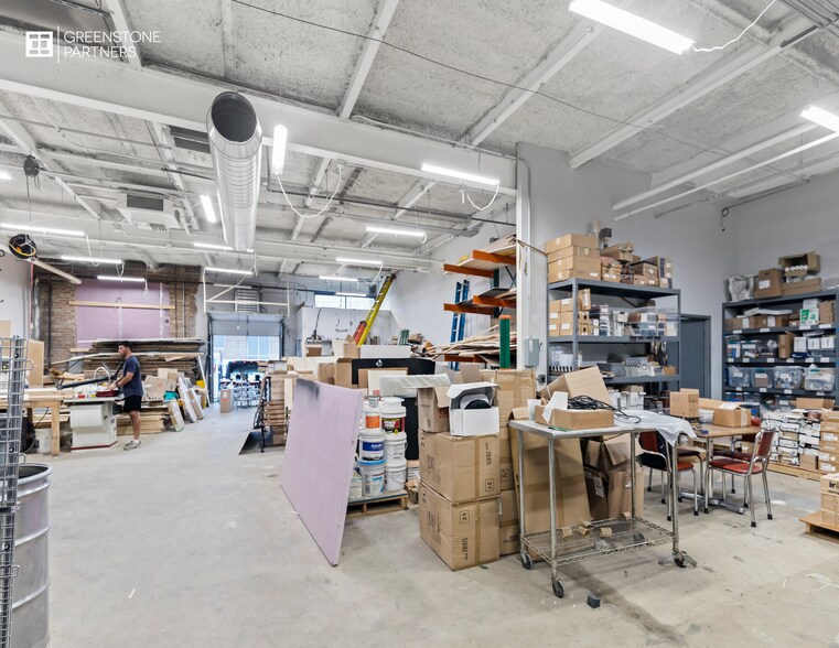 More Photos Of 1030-1040 N Halsted St, Chicago Warehouse For Sale