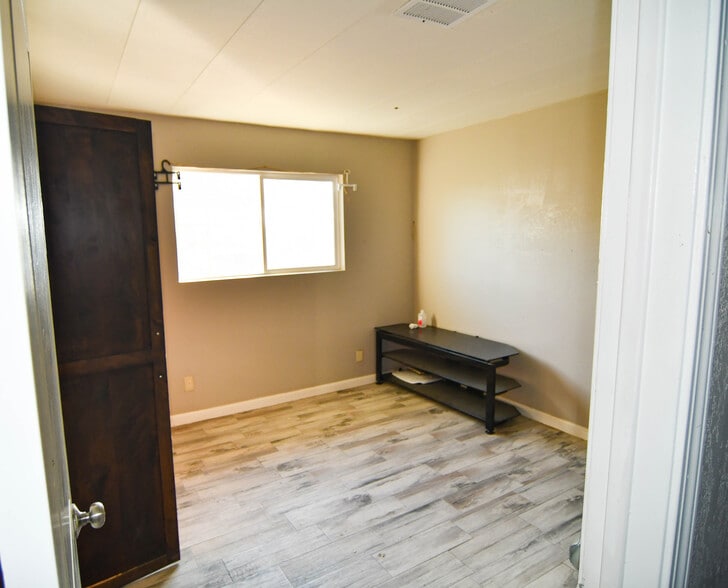 More Photos Of 11675 Avenue 24, Delano Land For Sale