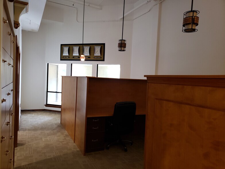 More Photos Of 330 Clematis St, West Palm Beach Storefront Retail Office For Sale