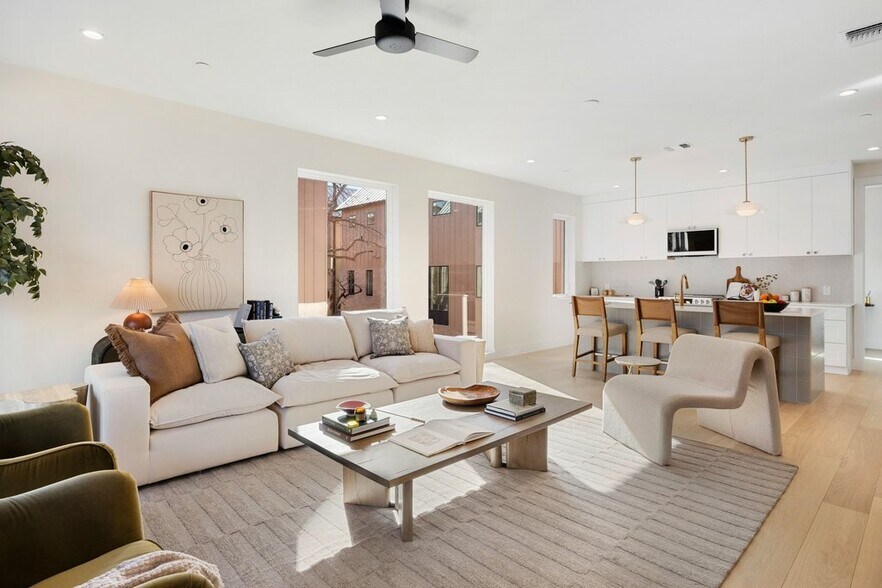 More Photos Of 732 Gonzales St, Austin Apartments For Sale