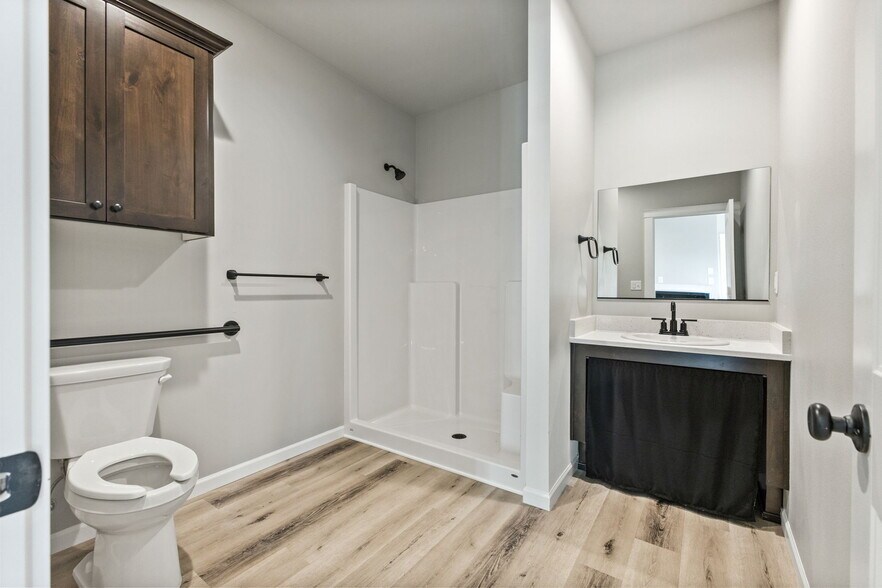 More Photos Of 12755 Clow Corner Rd, Dallas Self Storage For Sale