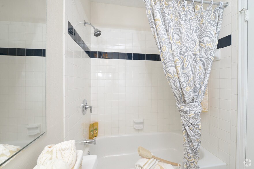 More Photos Of 100 Elena St, Cranston Apartments For Sale