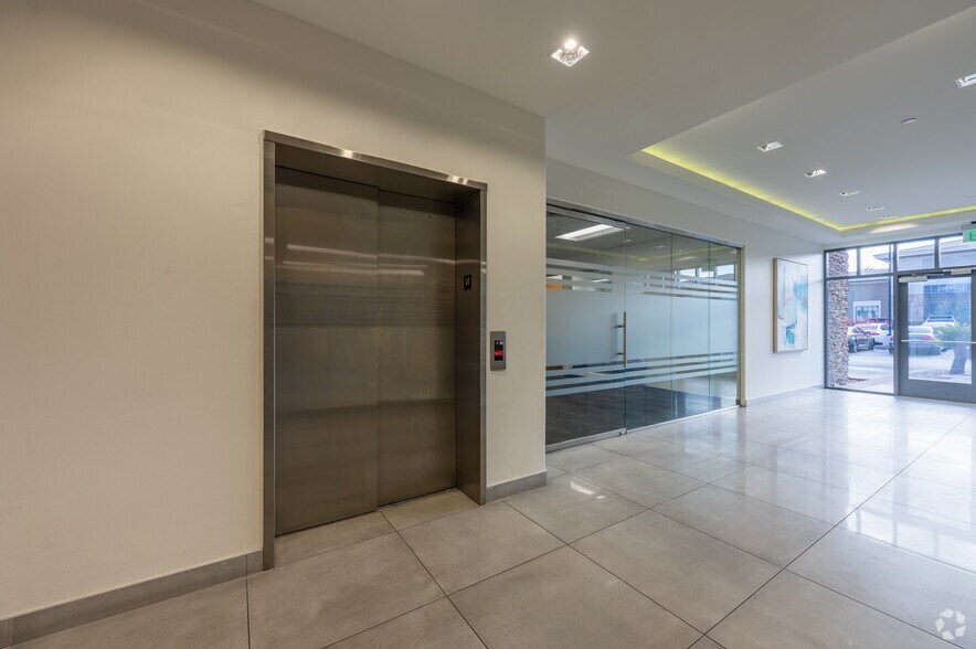 More Photos Of 2879 St. Rose Pky, Henderson Office For Lease