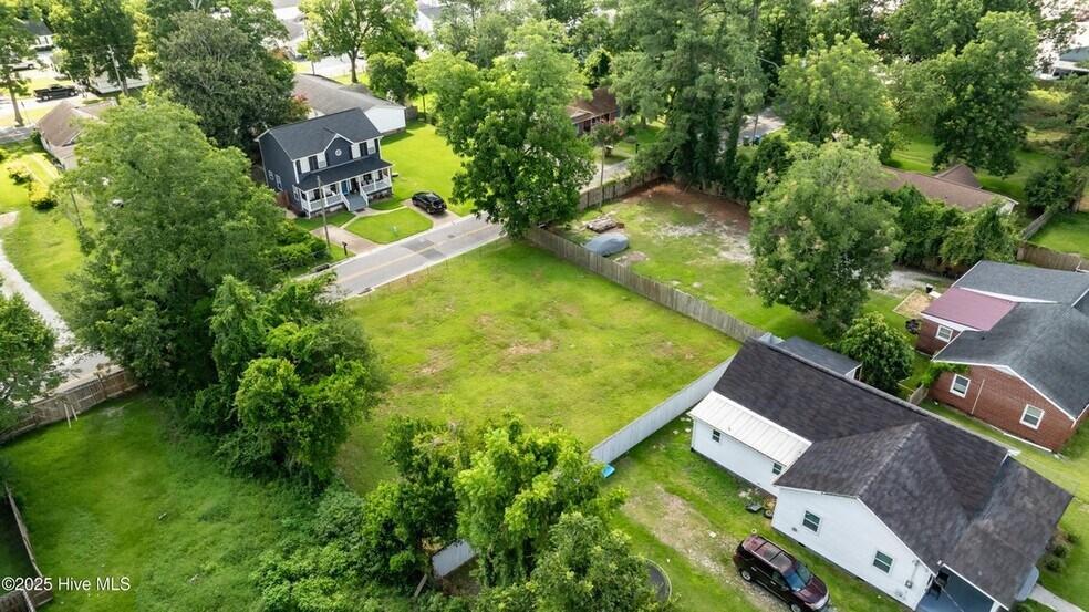 More Photos Of 109 Clay St, Wilmington Land For Sale