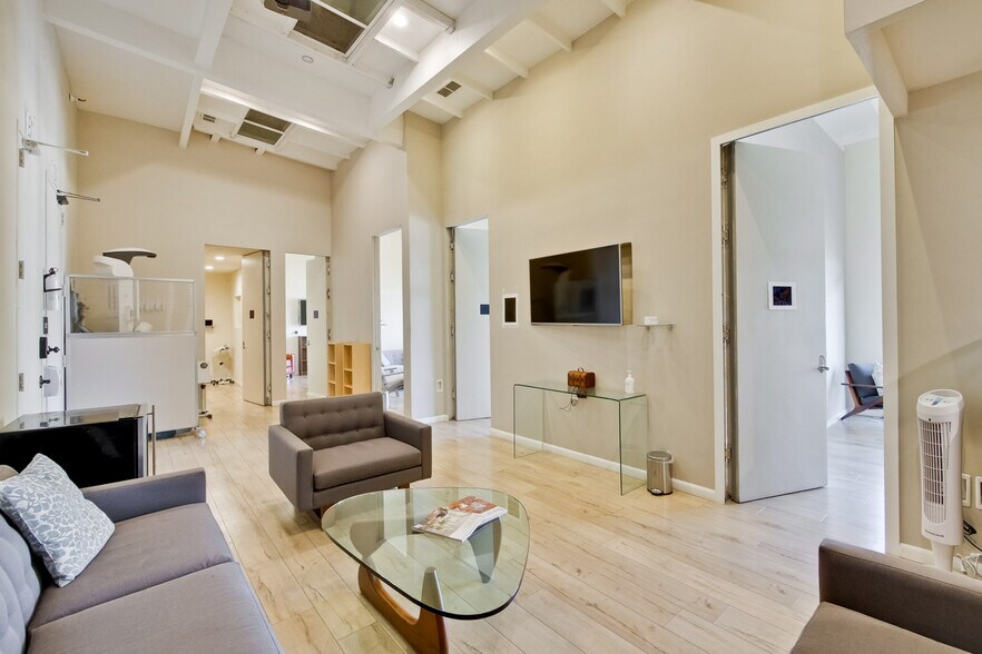 More Photos Of 4966 El Camino Real, Los Altos Office For Sale