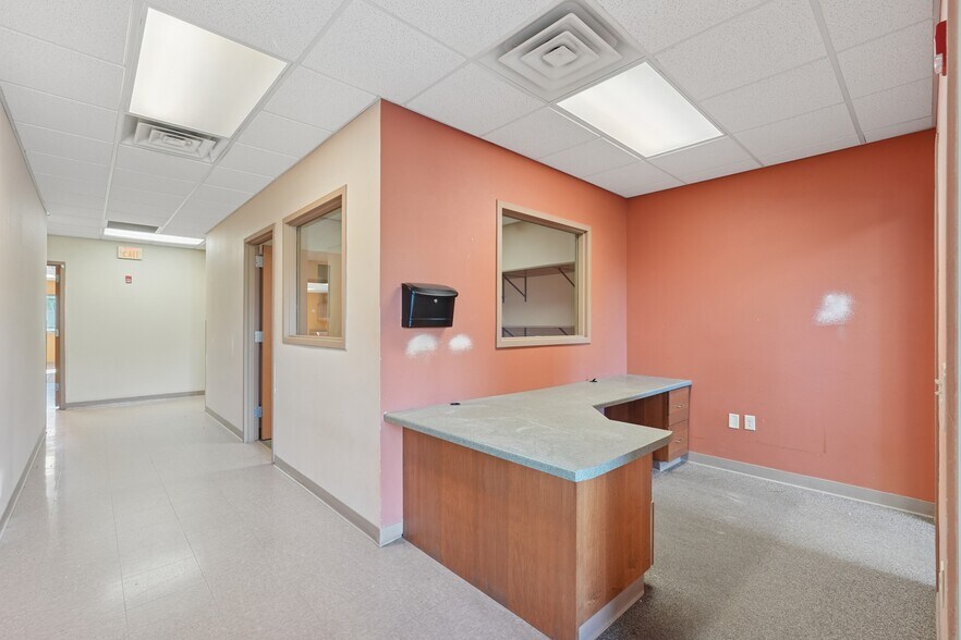 More Photos Of 250 Quarry Rd, River Falls Daycare Center For Sale