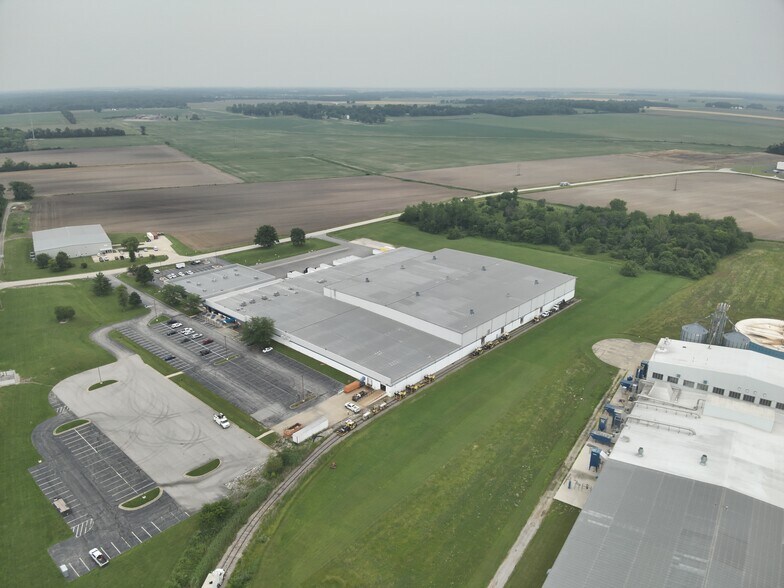 More Photos Of 2000 Wolf Industrial Park, Greenville Distribution For Sale