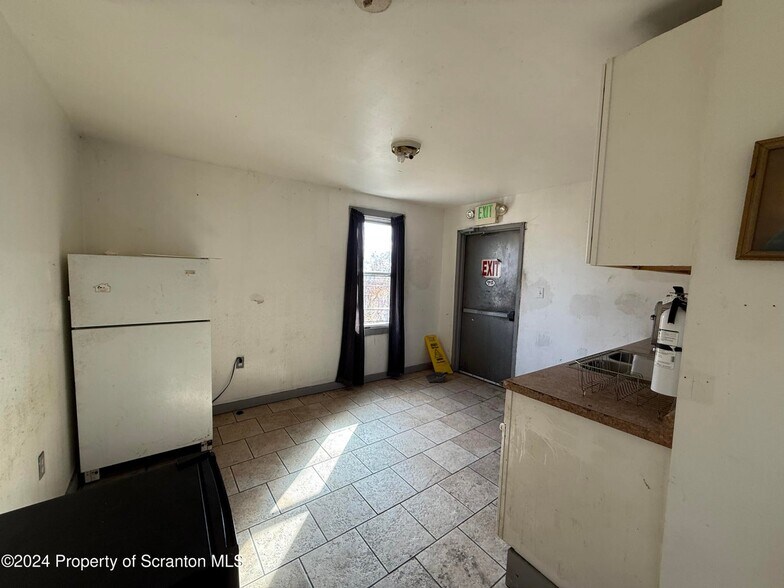 More Photos Of 1212-1214 Mulberry St, Scranton Freestanding For Sale