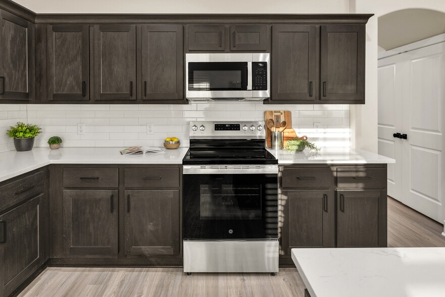 More Photos Of 4042 Gunner Trl, College Station Multifamily For Sale