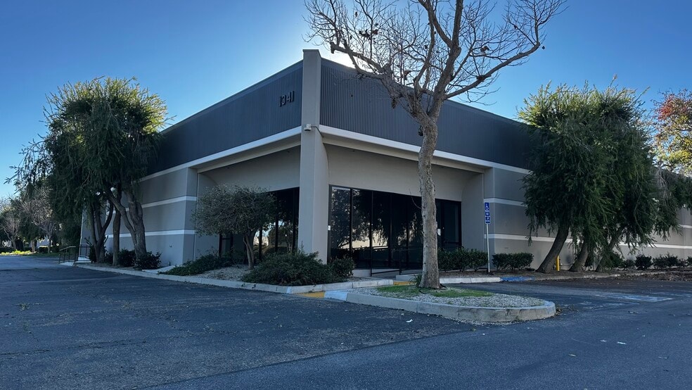 More Photos Of 1401 Vanguard Dr, Oxnard Unknown For Lease