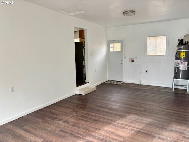 More Photos Of 512 NW Cecil Ave, Roseburg Office For Sale