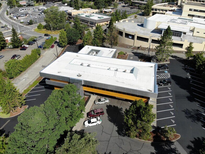 More Photos Of 2500 Cherry Pl, Bremerton Medical For Lease