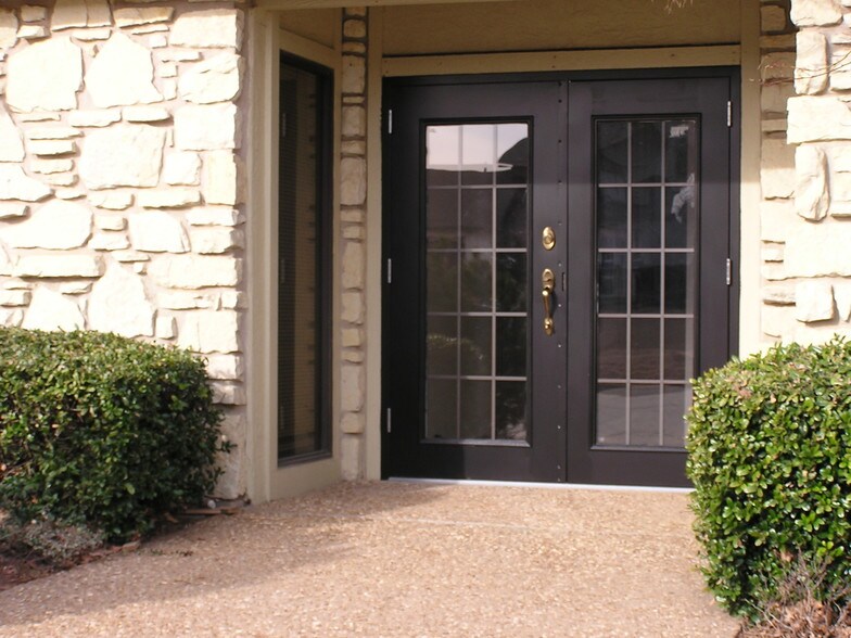 More Photos Of 7146 S Braden Ave, Tulsa Office For Lease