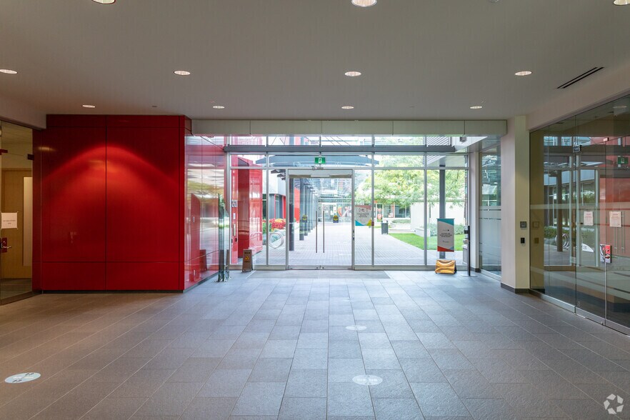 More Photos Of 2920 Virtual Way, Vancouver Office For Lease