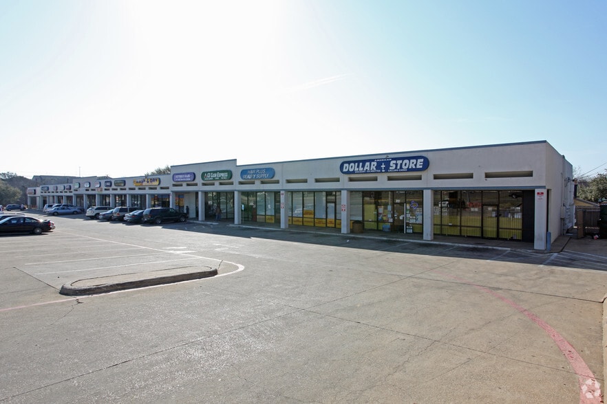 More Photos Of 9770-9798 Forest Ln, Dallas General Retail For Lease