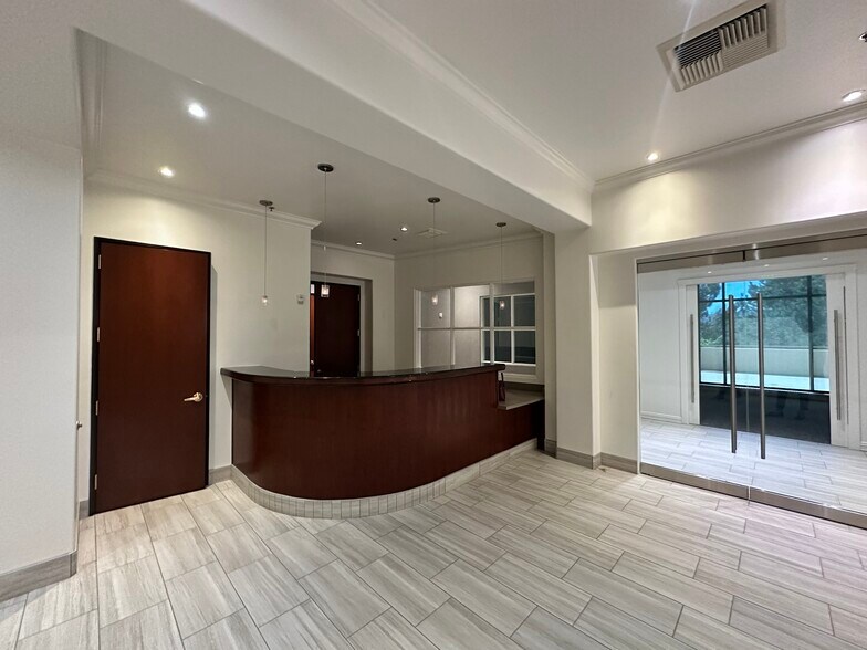 More Photos Of 5441 Kietzke Ln, Reno Office For Lease