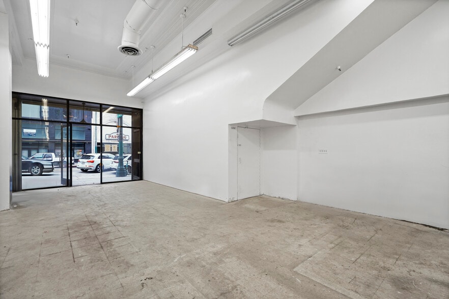 More Photos Of 431 S Broadway, Los Angeles Office For Lease