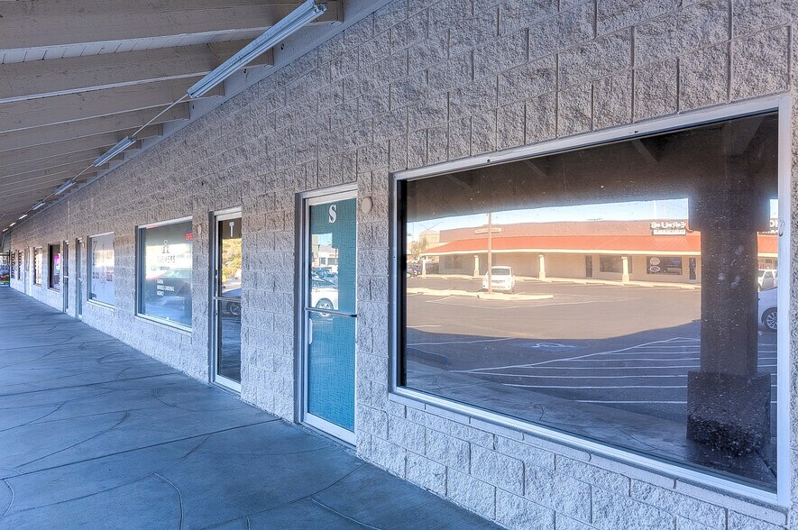 More Photos Of 4601 W Sahara Ave, Las Vegas Unknown For Lease