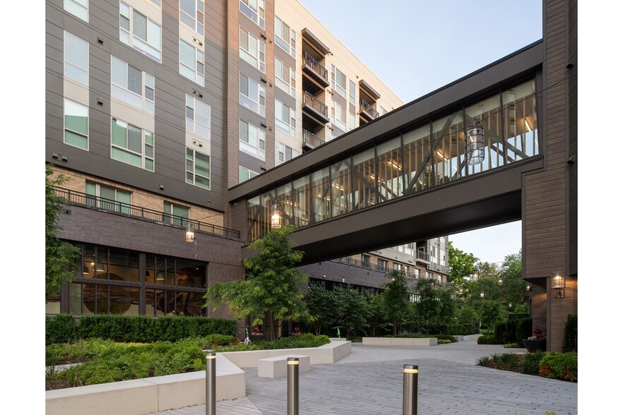 More Photos Of 1260 Spring St, Silver Spring Apartments For Lease