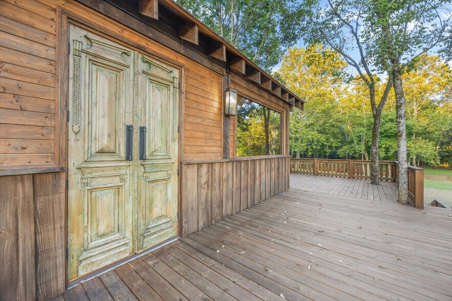 More Photos Of 4201 Pleasant Valley Rd, Union Grove Restaurant For Sale