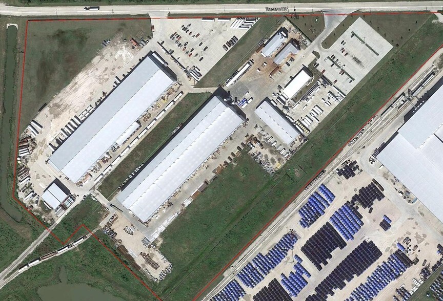 More Photos Of 1411 Transport Dr, Baytown Manufacturing For Lease