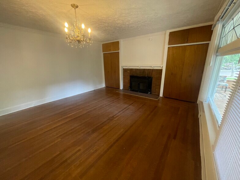 More Photos Of 1204 W 8th Ave, Spokane Apartments For Sale