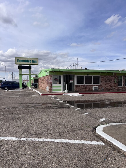 More Photos Of 4401 Avenue Q, Lubbock Hotel For Sale