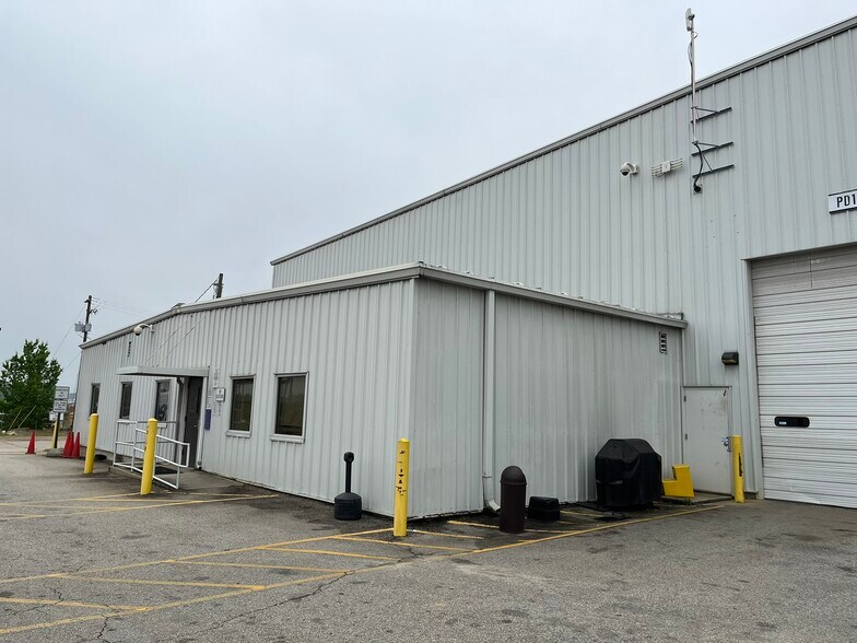 More Photos Of 2902 Gun Club Rd, Augusta Distribution For Lease