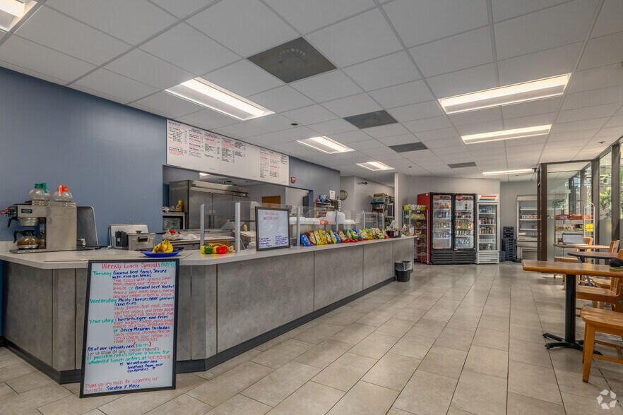 More Photos Of 2301 Maitland Center Pky, Maitland Office For Sale