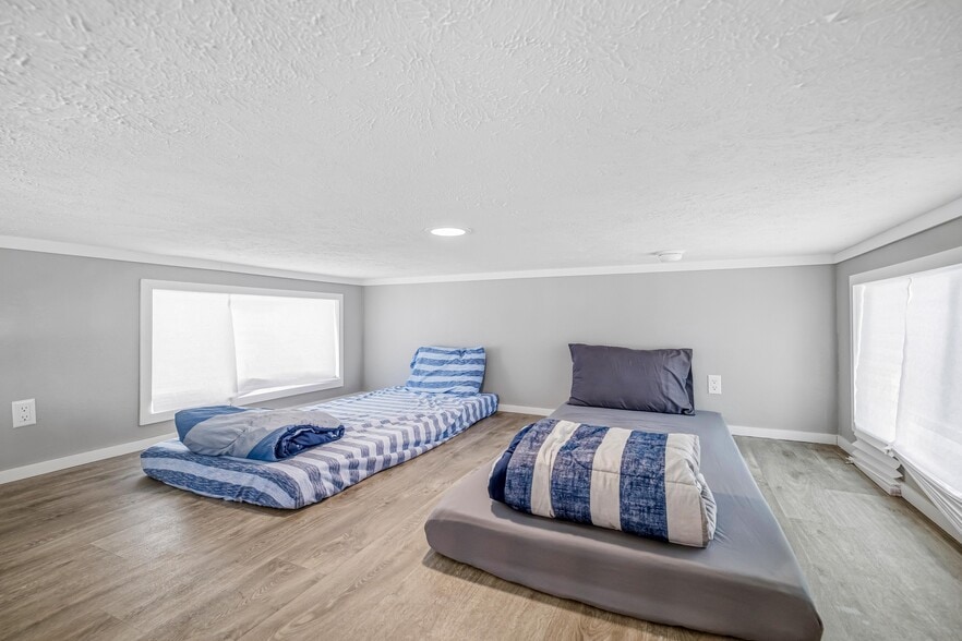 More Photos Of 702 8th St, Port Lavaca Manufactured Housing Mobile Home Park For Sale
