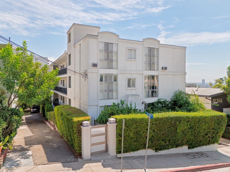 More Photos Of 1214 N Clark St, West Hollywood Apartments For Sale