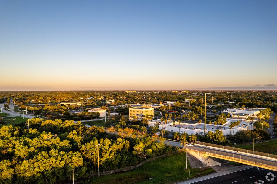 More Photos Of 1398 SW 160th Ave, Weston Medical For Lease