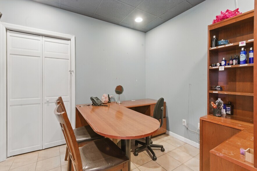 More Photos Of 267 Main St, Nyack General Retail For Sale