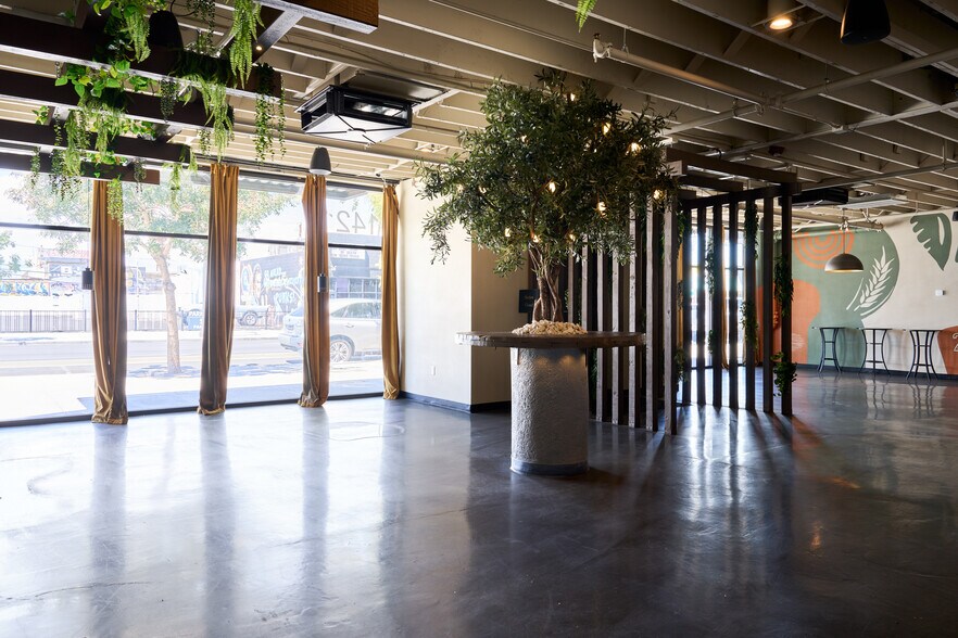 More Photos Of 1421 S Main St, Las Vegas Restaurant For Lease