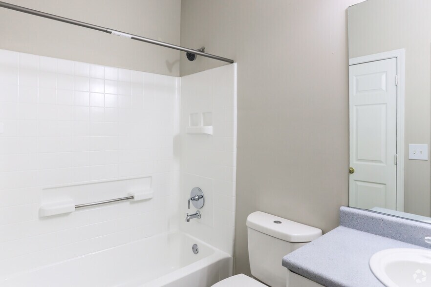 More Photos Of 6595 Mount Zion Blvd, Morrow Apartments For Sale