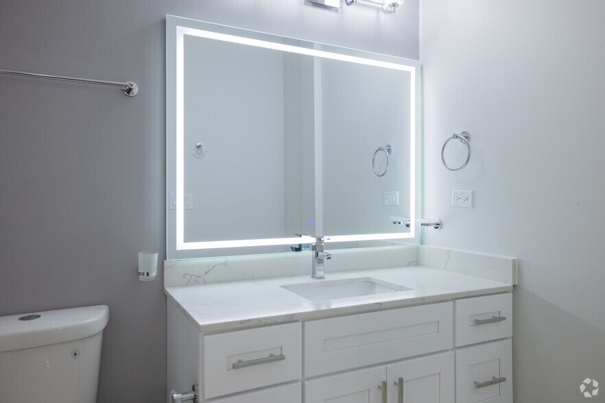 More Photos Of 9600 Franklin, Franklin Park Apartments For Lease