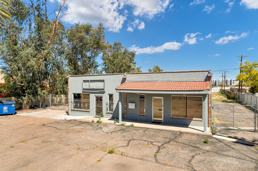 Primary Photo Of 1219 S McClintock Dr, Tempe Flex For Lease