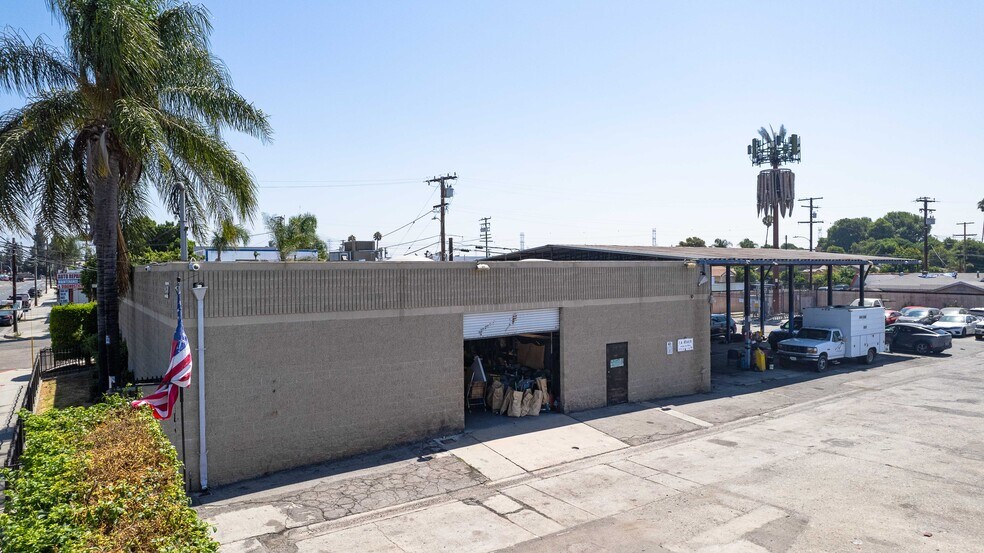 More Photos Of 2852 Durfee Ave, El Monte Warehouse For Lease
