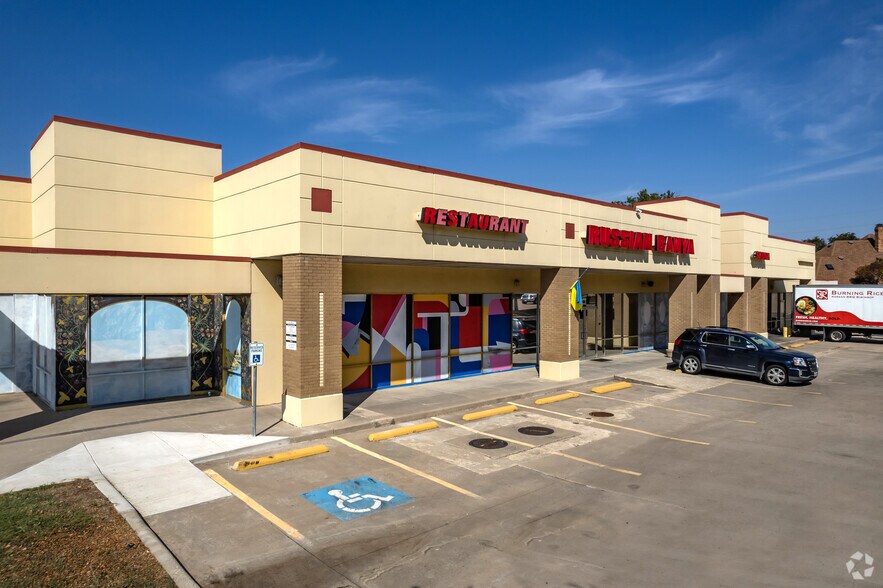 2515 E Rosemeade Pky, Carrollton, TX 75007 For Lease