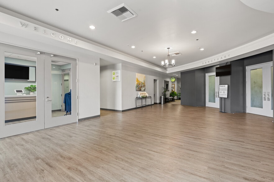 More Photos Of 4700 E Walnut Ave, Orange Religious Facility For Sale