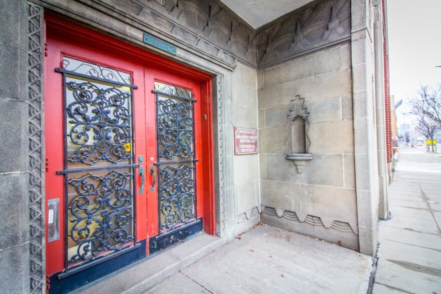 More Photos Of 3800-3812 Euclid Ave, Cleveland Light Manufacturing For Lease