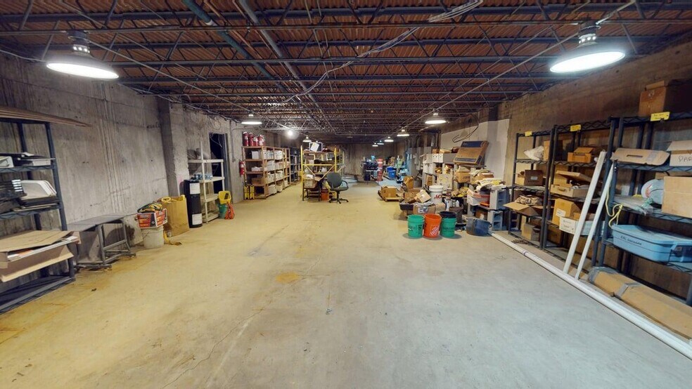 More Photos Of 1235 E Davis, Arlington Heights Office For Lease