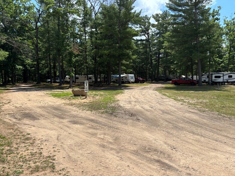 More Photos Of 7332 S M-37, Baldwin Hotel For Sale