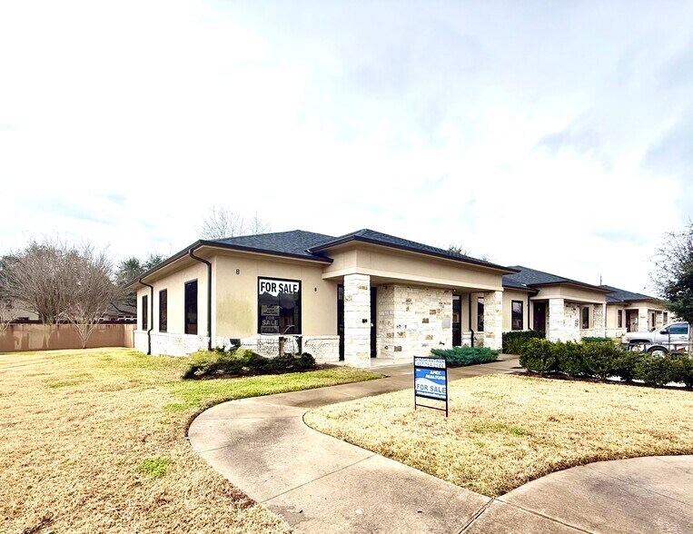 More Photos Of 4220 Cartwright Rd, Missouri City Medical For Sale